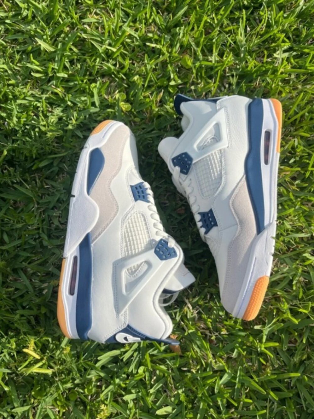 Nike Air Jordan 4 x Sb Summit White White- Navy